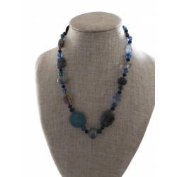 COLLIER BLEU